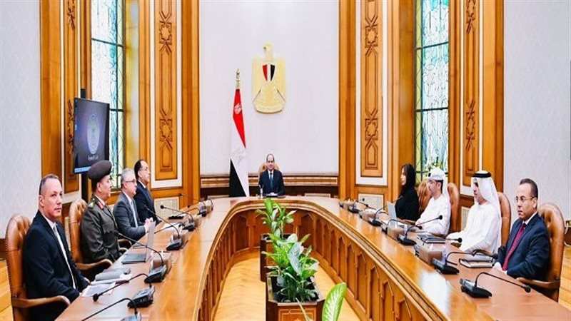 الرئيس المصري عبدالفتاح السيسي يلتقي الرئيس التنفيذي لمجموعة موانئ أبوظبي