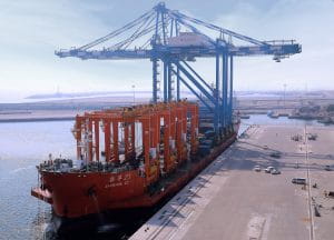 Fujairah-Terminals-State-of-the-Art-Cranes-300x216