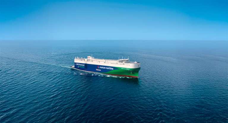 LNG-Powered-Vessel-at-Khalifa-Port