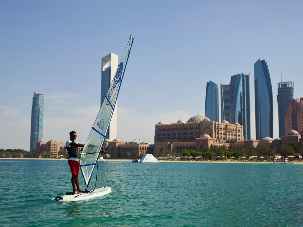 Abu Dhabi Maritime Reports Significant Increase in Safe Waterway Usage in the Emirate